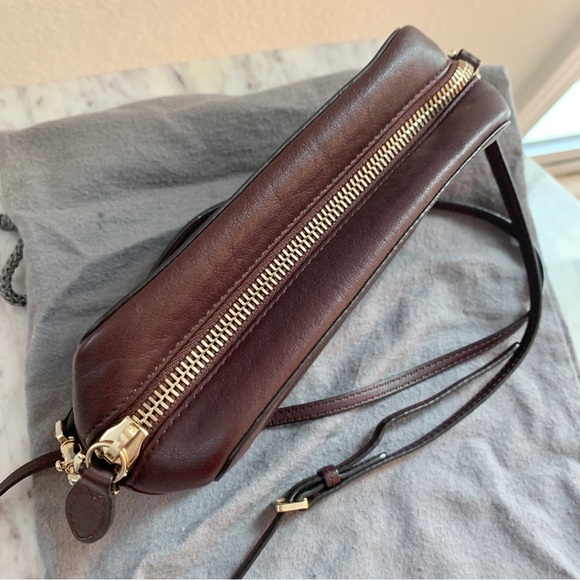 🦁 Mulberry x Cara Delevingne Mini Bag in Oxblood with Lion & Heart Rivets - Picture 6 of 17